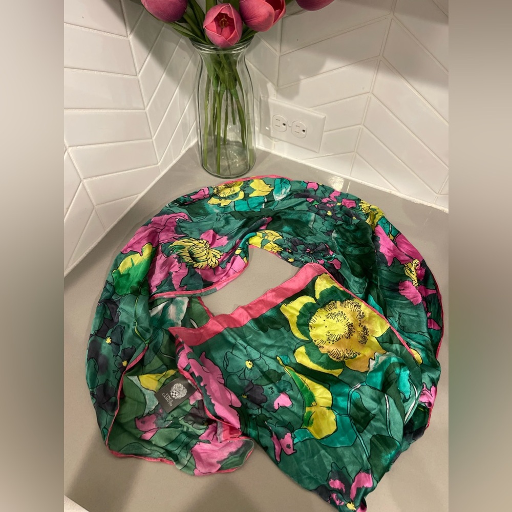 VINCE CAMUTO Floral Emerald Green and Pink Scarf
